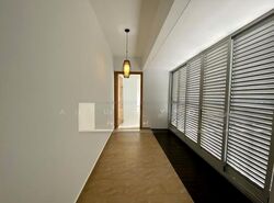 Clover By The Park (D20), Condominium #589731211